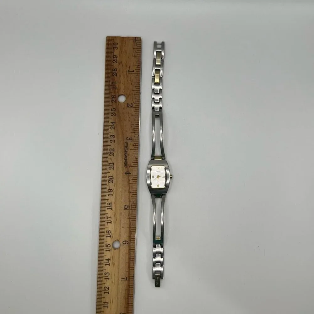 FOSSIL Ladies Petite Silver Tone Watch